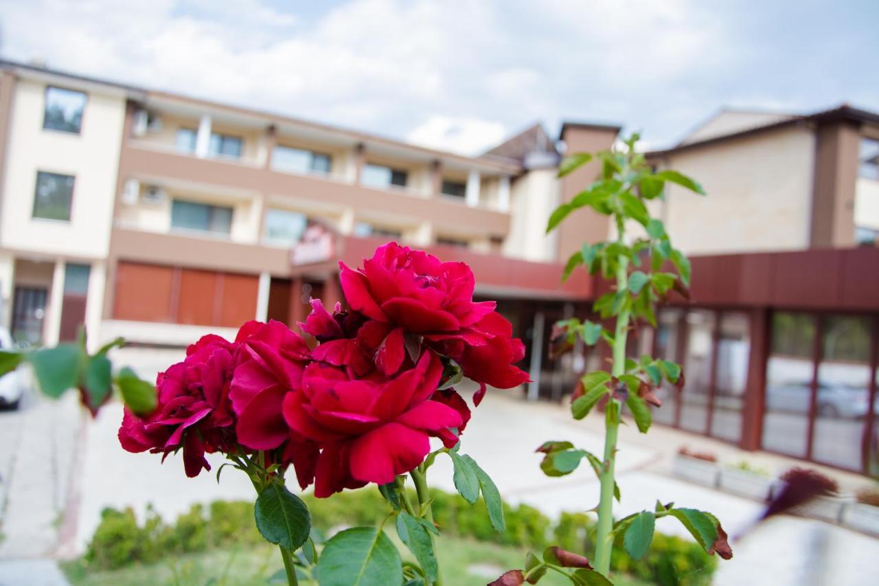 Hotel Fantazia Chaskowo Zewnętrze zdjęcie